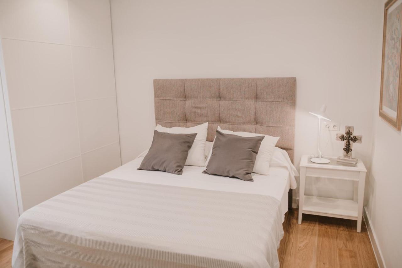 Picasso City Center 1A Малага Экстерьер фото